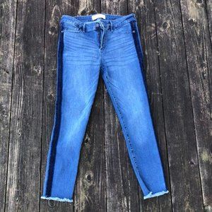 Abercrombie And Fitch Light